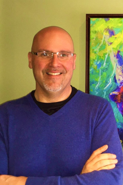 Dr Aaron Howard